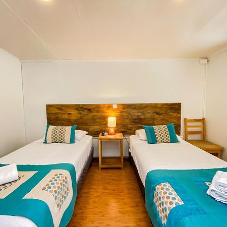 Hostal Reymer Patagonia بويرتو ناتالز المظهر الخارجي الصورة