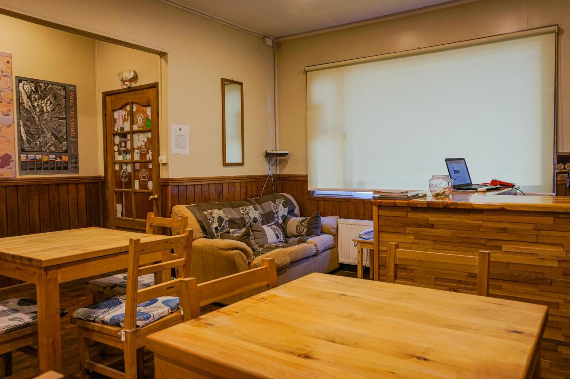 Hostal Reymer Patagonia بويرتو ناتالز المظهر الخارجي الصورة