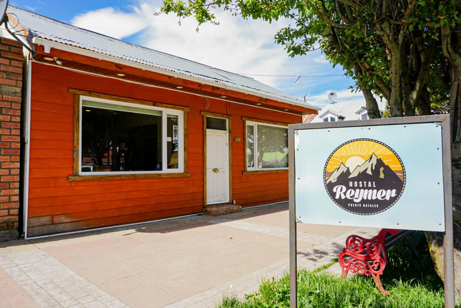 Hostal Reymer Patagonia بويرتو ناتالز المظهر الخارجي الصورة