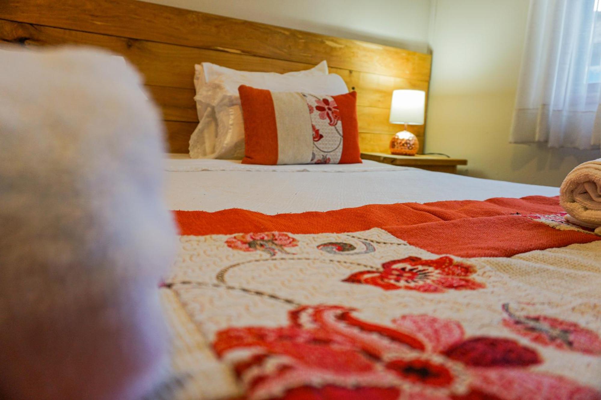 Hostal Reymer Patagonia بويرتو ناتالز المظهر الخارجي الصورة