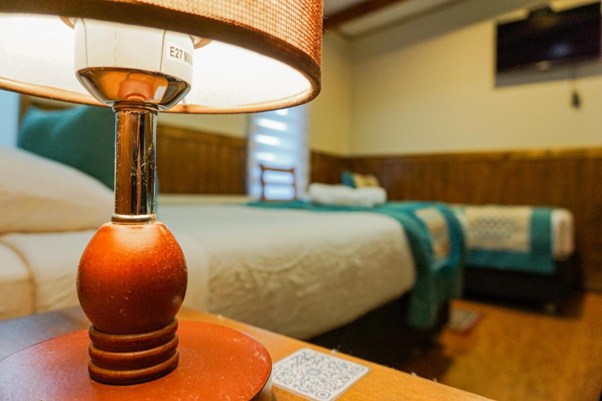 Hostal Reymer Patagonia بويرتو ناتالز المظهر الخارجي الصورة